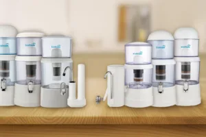 Descubre cómo elegir el mejor purificador de agua en casa. Compara tipos, mantenimiento y beneficios para disfrutar agua pura todos los días.