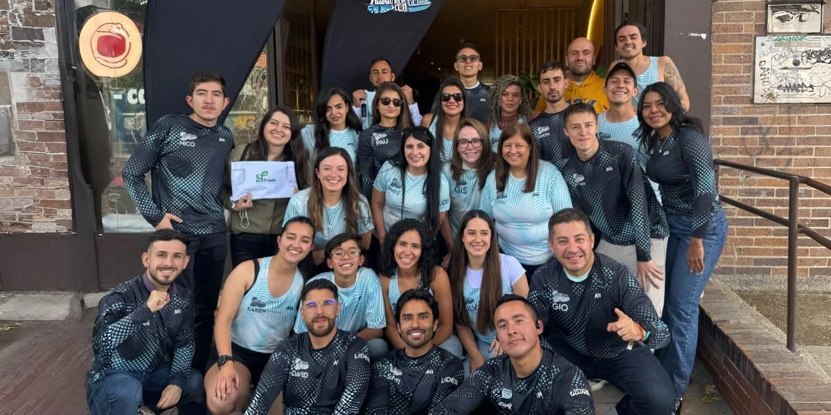 Descubre cómo la hidratación para runners mejora el rendimiento y la recuperación con la alianza entre Ecotrade y Croissant Running Club.